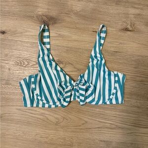 CUP SIZED TIE FRONT UNDERWIRE BIKINI TOP